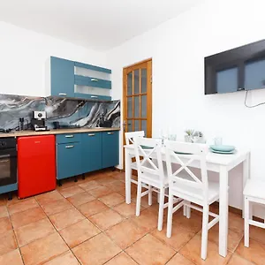 Color Ap Calea Victoriei 12c Apartment Bucharest