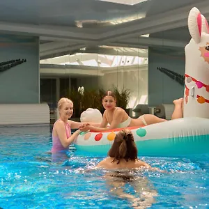 Apartment Waterlane Riverside - Spa, Pool, Gym & Parking By Downtown, Danzig